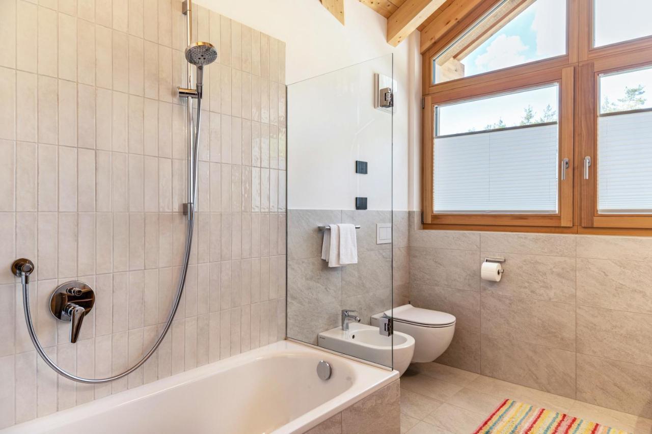 Les Ciases Chalets Dolomites Apt 3 San Vigilio Di Marebbe Dış mekan fotoğraf